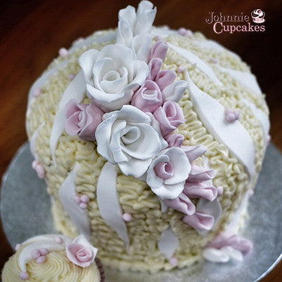 Giant Cupcake Flowers - Johnnie Cupcakes