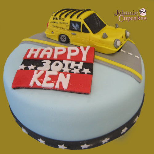 Robin Reliant Cake - Johnnie Cupcakes