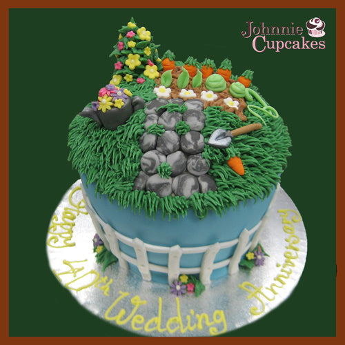 Gardeners Cake - Johnnie Cupcakes