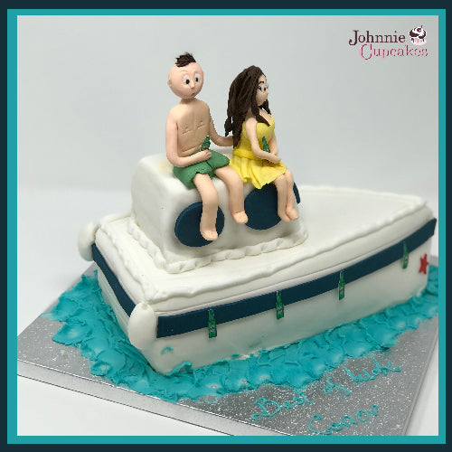 Boat Cake - Johnnie Cupcakes
