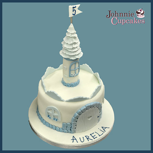 Castle Cake - Johnnie Cupcakes
