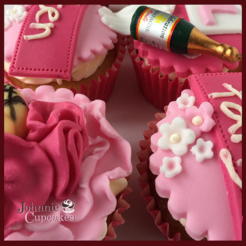 Hen Party cupcakes pink - Johnnie Cupcakes